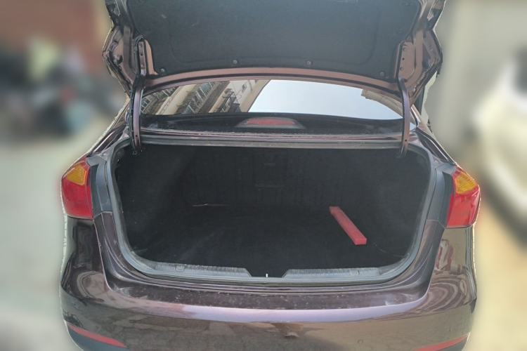 Used Kia K3 2013 1.6L Automatic GLS Trunk