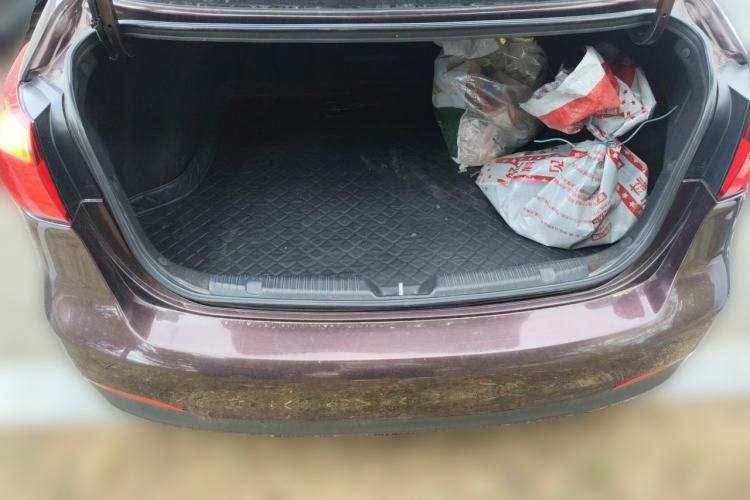 Used Kia K3 2013 1.6L Automatic GLS Trunk