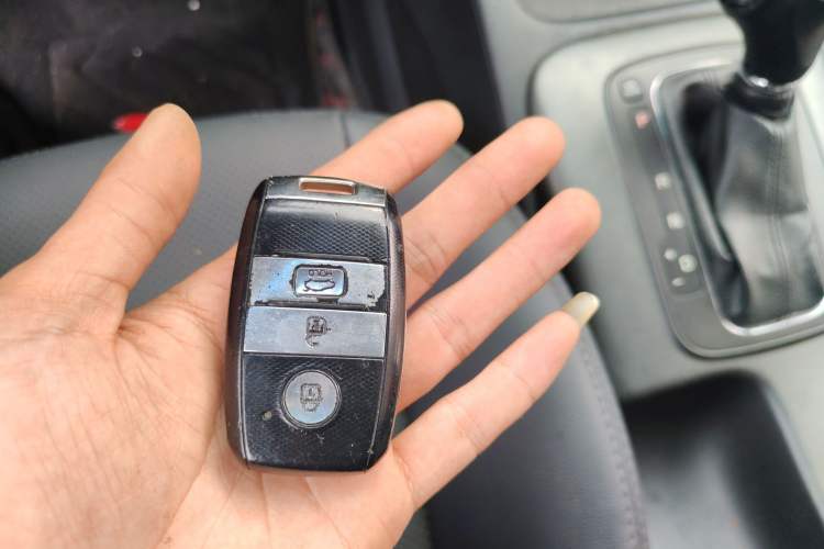 Used Kia K3 2013 1.6L Automatic GLS Vehicle Key