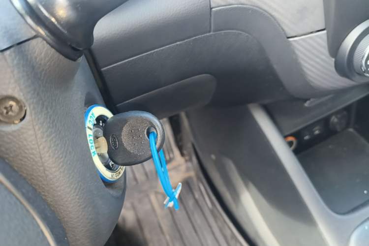 Used Kia K3 2013 1.6L Manual GLS Vehicle Key