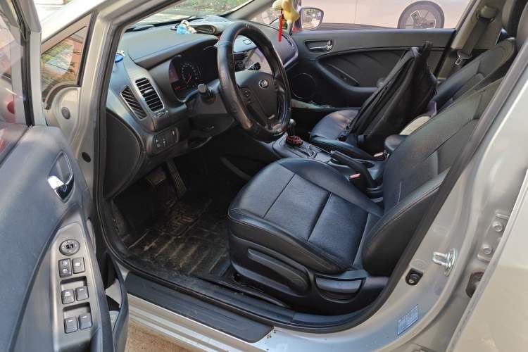 Used Kia K3 2013 1.6L Automatic DLX Driver Seat