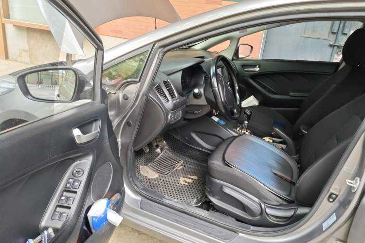 Used Kia K3 2013 1.6L Manual GLS Driver Seat