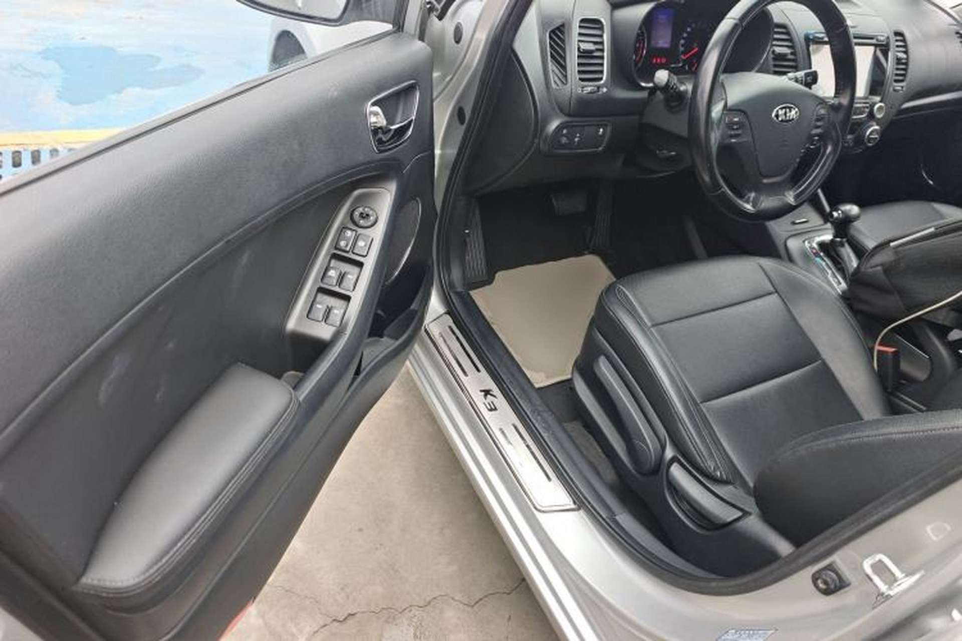Used Kia K3 2013 1.6L Automatic DLX Driver Seat