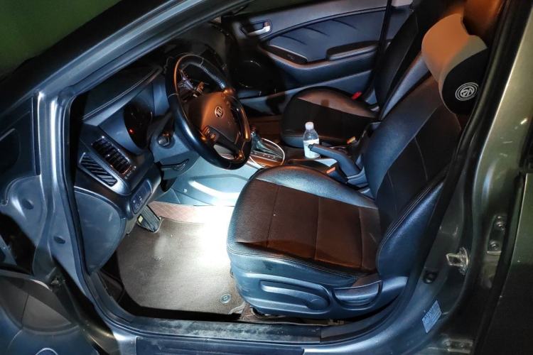 Used Kia K3 2013 1.6L Automatic GLS Driver Seat