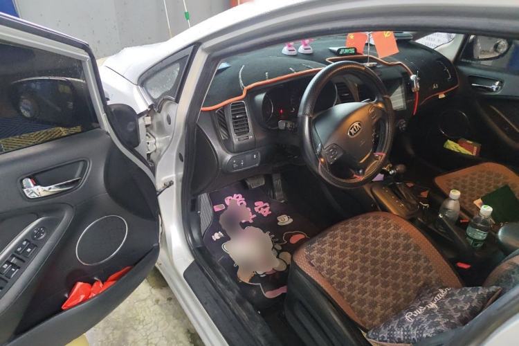 Used Kia K3 2013 1.6L Automatic DLX Driver Seat