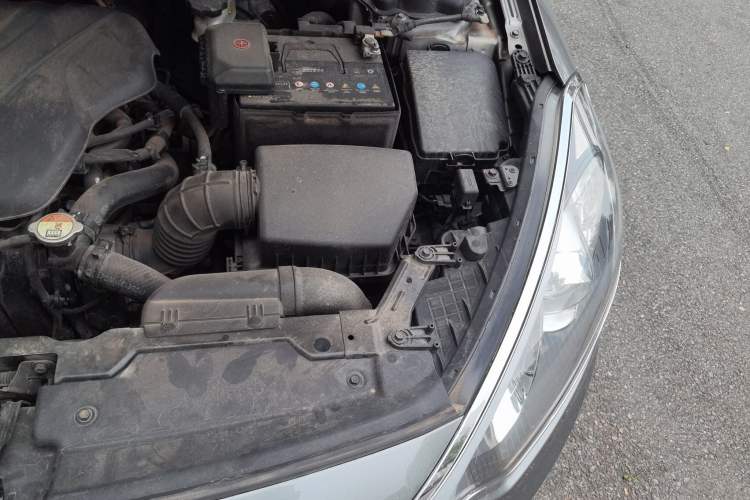 Used Kia K3 2013 1.6L Automatic GL Engine Bay Left