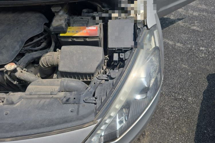 Used Kia K3 2013 1.6L Manual GLS Engine Bay Left