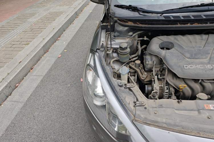 Used Kia K3 2013 1.6L Automatic GL Engine Bay Right