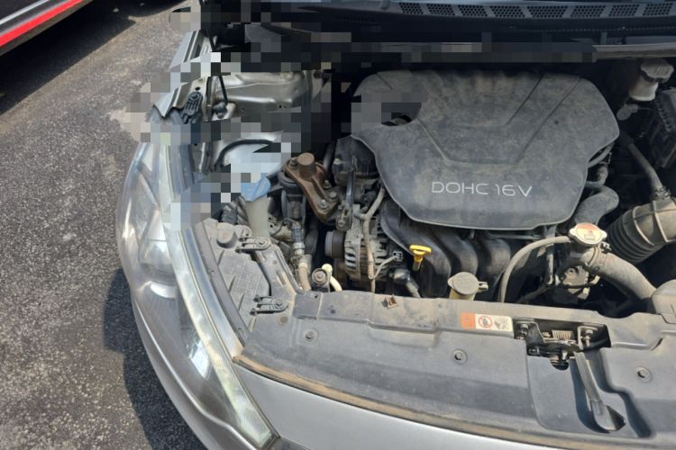 Used Kia K3 2013 1.6L Manual GLS Engine Bay Right