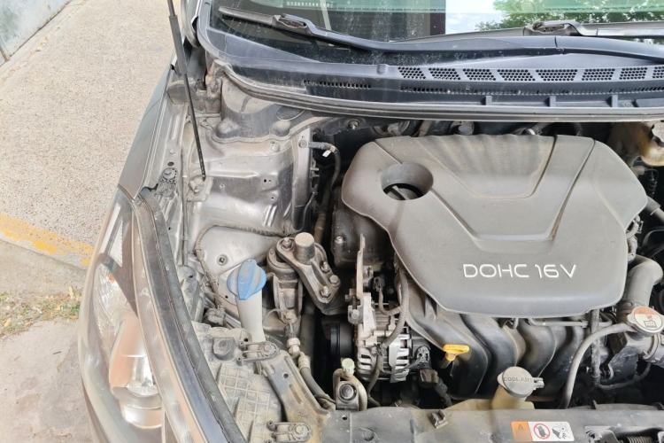 Used Kia K3 2013 1.6L Manual GLS Engine Bay Right