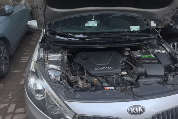 Used Kia K3 2013 1.6L Automatic GLS Engine Bay Right