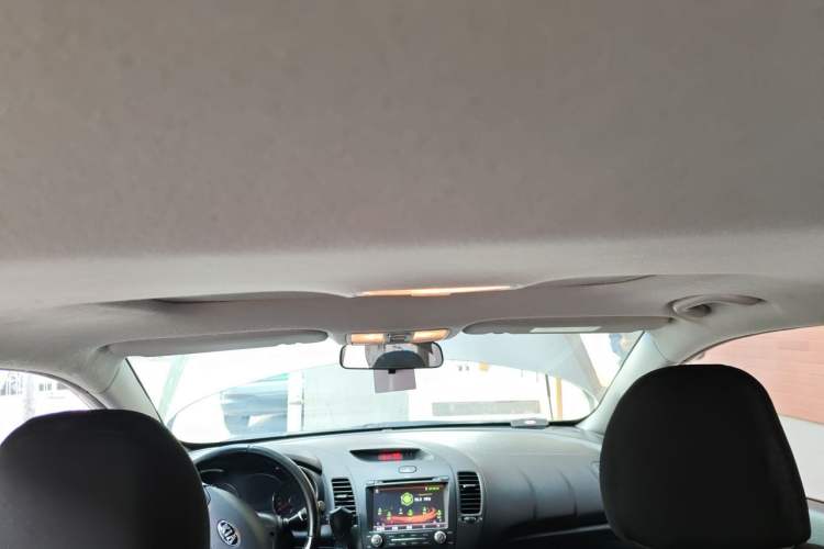 Used Kia K3 2013 1.6L Manual GLS Headliner