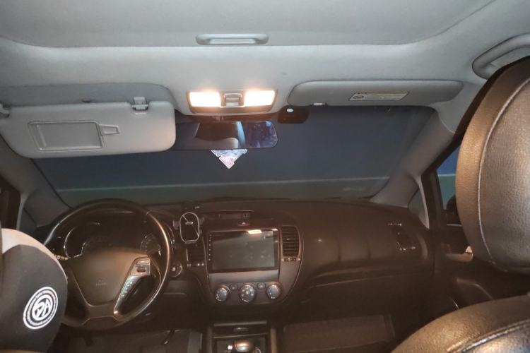 Used Kia K3 2013 1.6L Automatic GLS Headliner