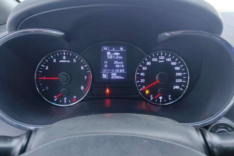 Used Kia K3 2013 1.6L Automatic DLX Instrument Cluster