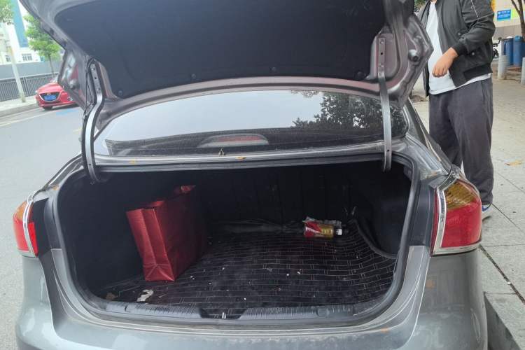 Used Kia K3 2013 1.6L Automatic GL Trunk