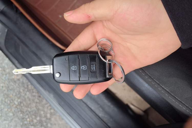 Used Kia K3 2013 1.6L Automatic GL Vehicle Key