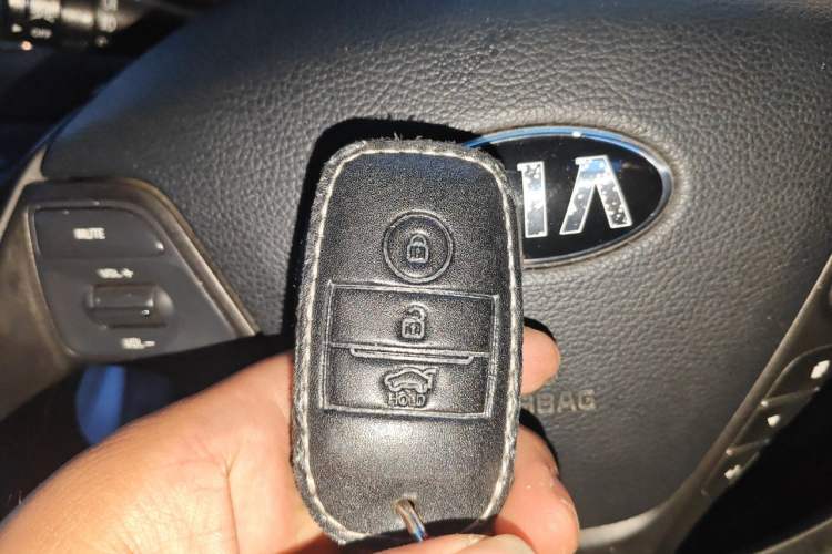 Used Kia K3 2013 1.6L Automatic GLS Vehicle Key