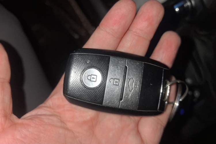 Used Kia K3 2013 1.6L Automatic GLS Vehicle Key