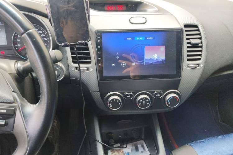 Used Kia K3 2013 1.6L Automatic GLS Audio And AC Panel