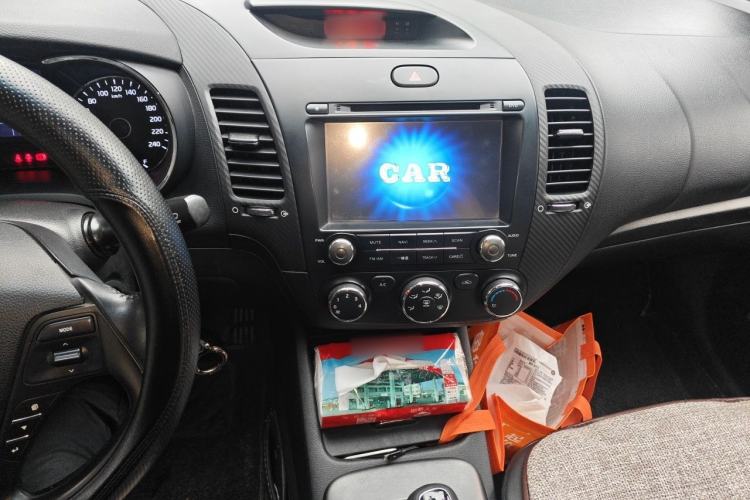 Used Kia K3 2013 1.6L Manual GLS Audio And AC Panel