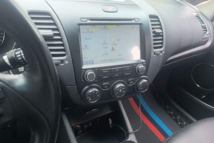 Used Kia K3 2013 1.6L Automatic GLS Audio And AC Panel