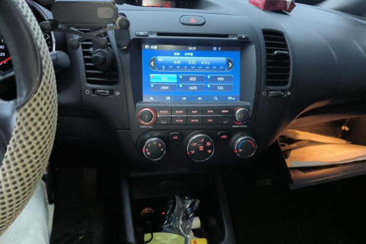 Used Kia K3 2013 1.6L Manual GLS Audio And AC Panel