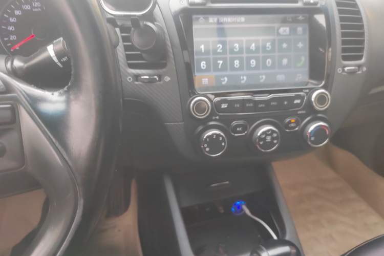 Used Kia K3 2013 1.6L Automatic GLS Audio And AC Panel