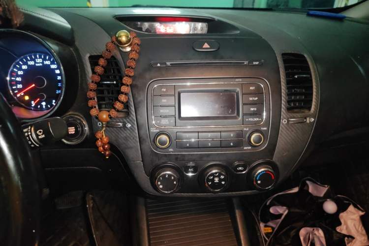 Used Kia K3 2013 1.6L Automatic GLS Audio And AC Panel