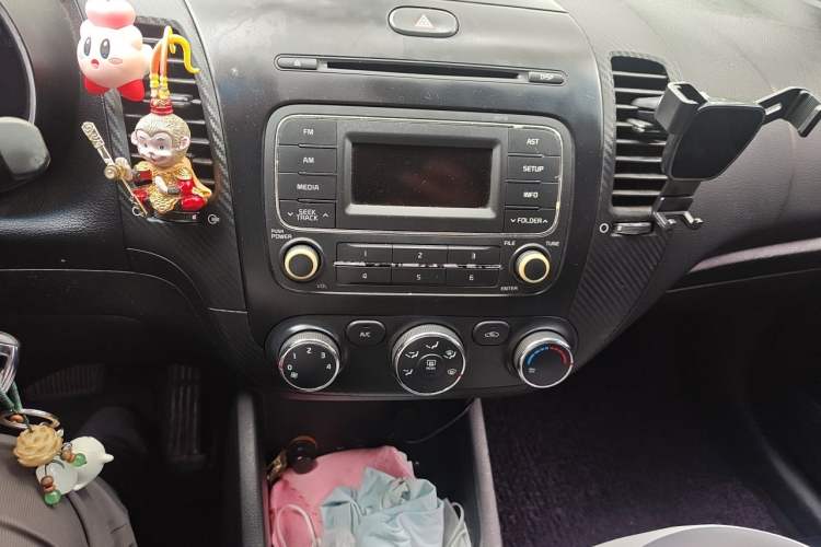 Used Kia K3 2013 1.6L Automatic GL Audio And AC Panel