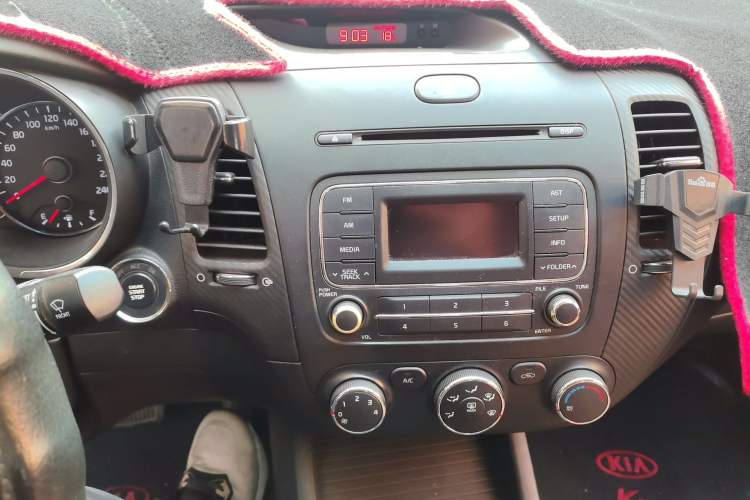 Used Kia K3 2013 1.6L Automatic GLS Audio And AC Panel