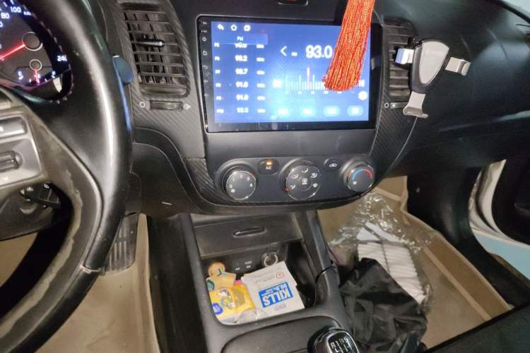 Used Kia K3 2013 1.6L Manual GLS Audio And AC Panel