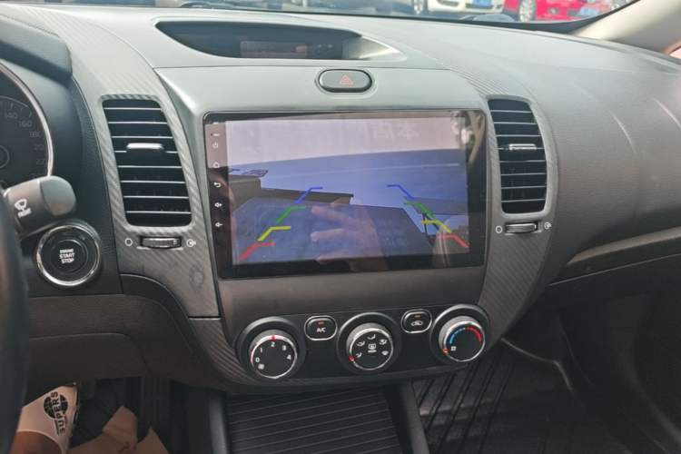 Used Kia K3 2013 1.6L Automatic GLS Audio And AC Panel