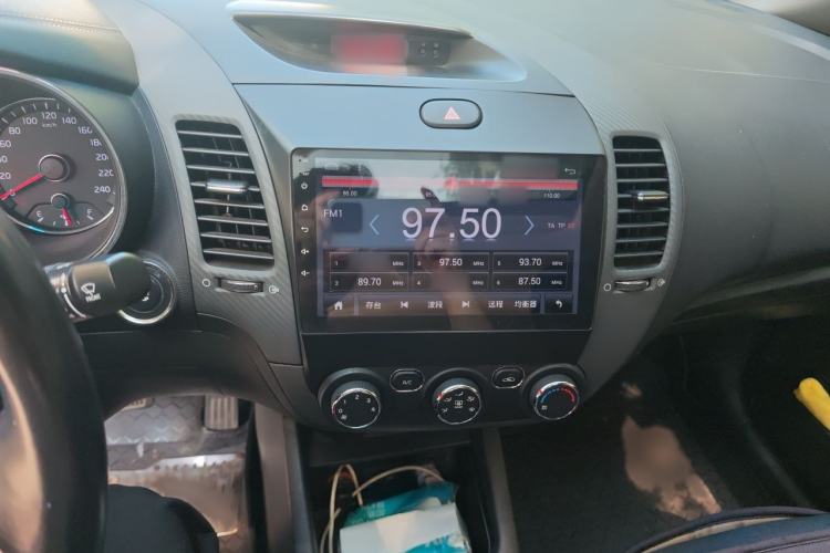 Used Kia K3 2013 1.6L Automatic GLS Audio And AC Panel