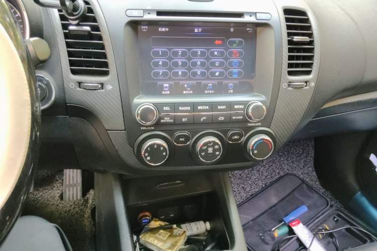 Used Kia K3 2013 1.6L Automatic GLS Audio And AC Panel