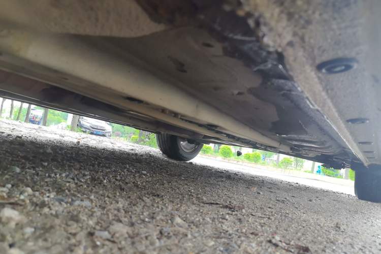 Used Kia K3 2013 1.6L Automatic GLS Chassis Front Left