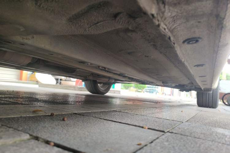 Used Kia K3 2013 1.6L Automatic GLS Chassis Front Left
