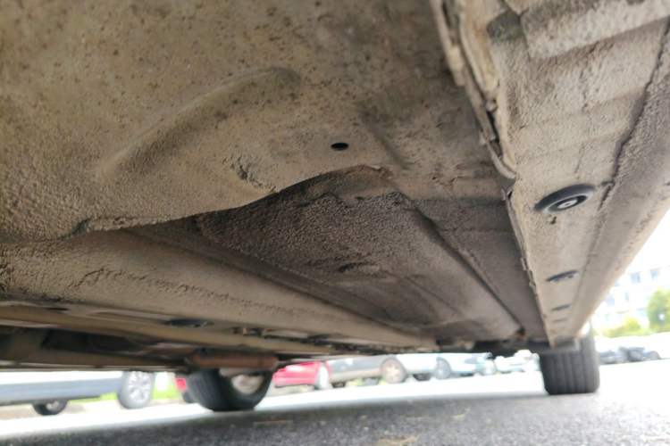 Used Kia K3 2013 1.6L Automatic GLS Chassis Front Left