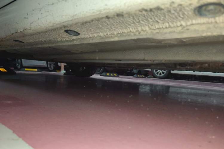 Used Kia K3 2013 1.6L Automatic DLX Chassis Front Right