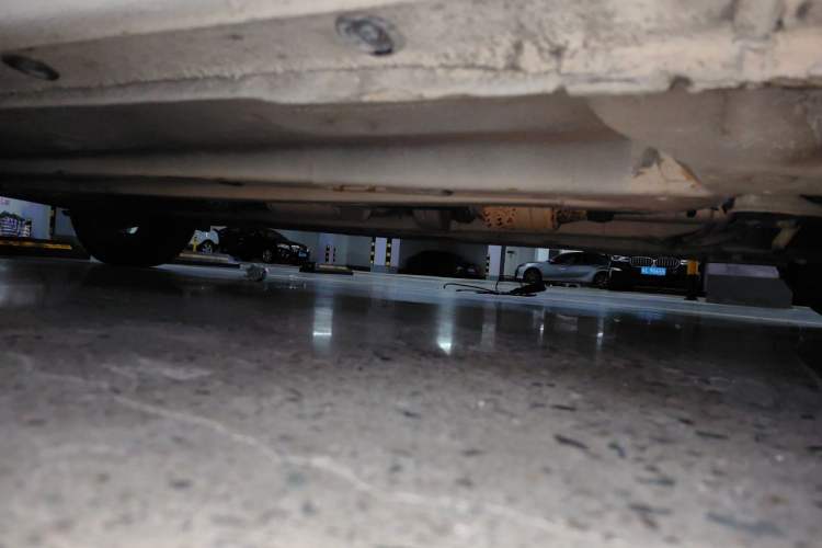 Used Kia K3 2013 1.6L Automatic GL Chassis Front Right