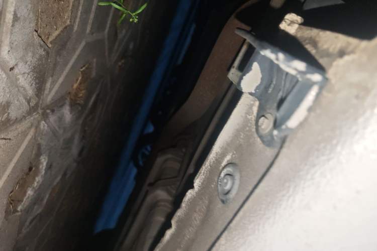 Used Kia K3 2013 1.6L Automatic GLS Chassis Rear Right
