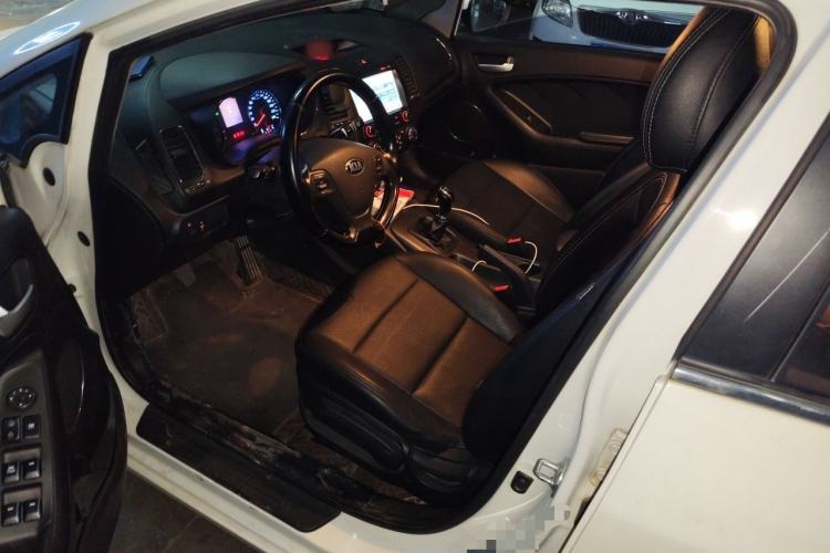 Used Kia K3 2013 1.6L Manual GLS Driver Seat