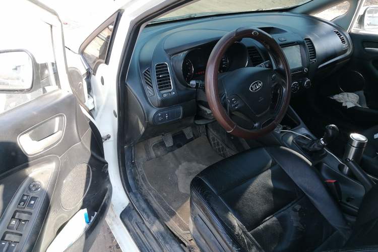 Used Kia K3 2013 1.6L Manual GLS Driver Seat
