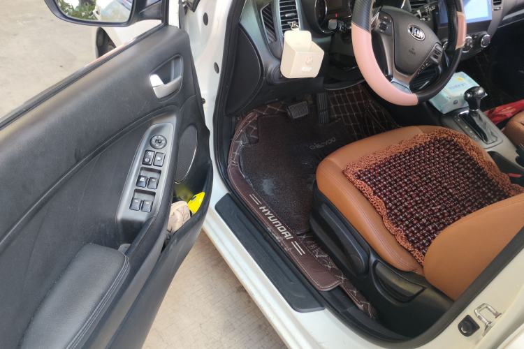 Used Kia K3 2013 1.6L Automatic GLS Driver Seat