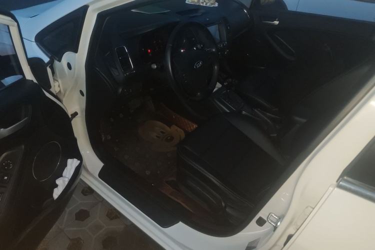 Used Kia K3 2013 1.6L Automatic GLS Driver Seat