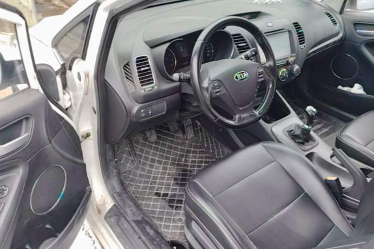 Used Kia K3 2013 1.6L Manual GLS Driver Seat