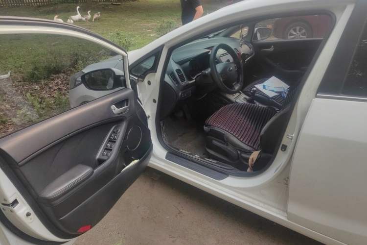 Used Kia K3 2013 1.6L Automatic GLS Driver Seat