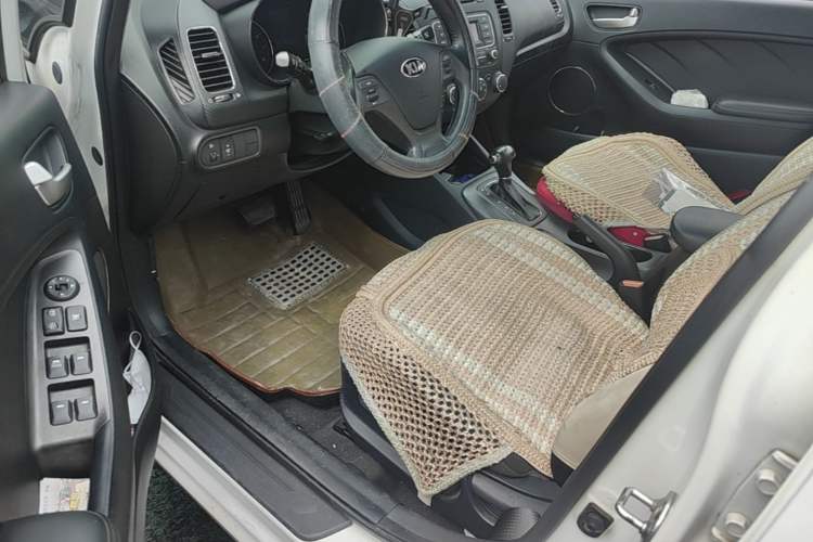 Used Kia K3 2013 1.6L Automatic GLS Driver Seat