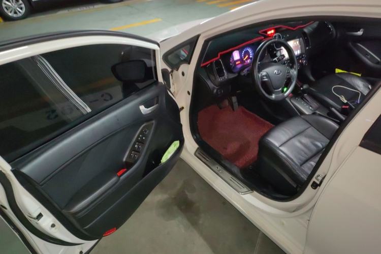 Used Kia K3 2013 1.6L Automatic GL Driver Seat