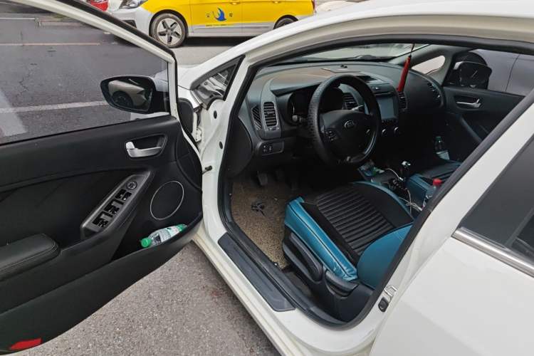 Used Kia K3 2013 1.6L Manual GLS Driver Seat