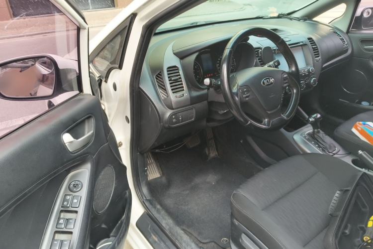 Used Kia K3 2013 1.6L Automatic GLS Driver Seat